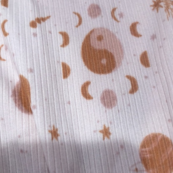 ribbed moon and yin yang long sleeve tshirt - Picture 4 of 4